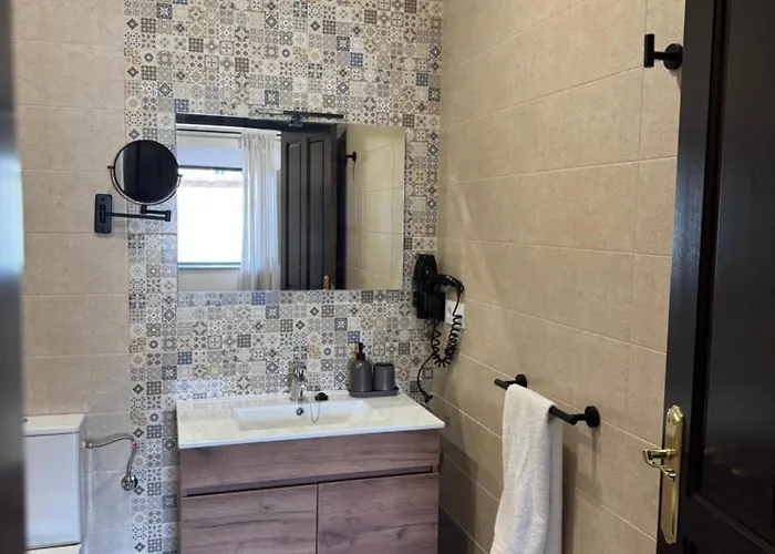 Rural El Turunuelo 4*